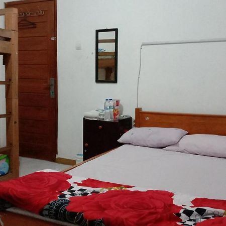 Jiddan Syariah Redpartner Hotell Lembang Exteriör bild